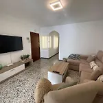 En El Centro De Con Aire Y Wifi 아파트