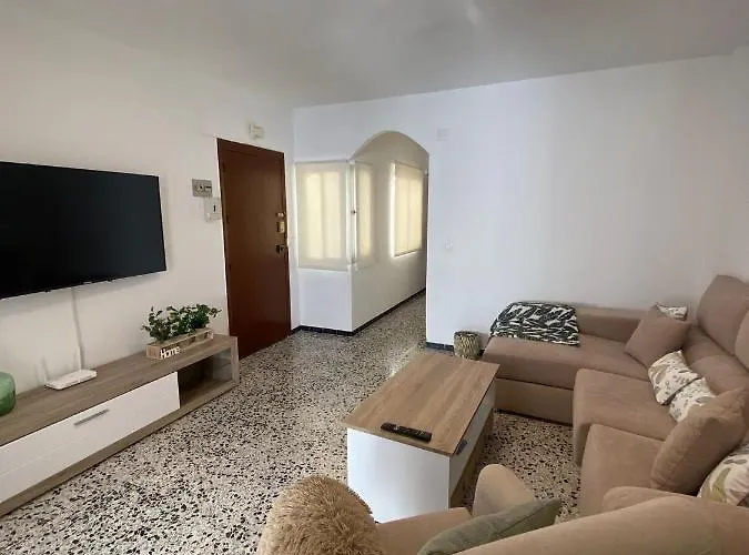 En El Centro De Con Aire Y Wifi Appartamento