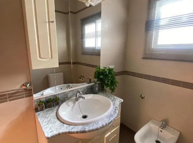 En El Centro De Con Aire Y Wifi *